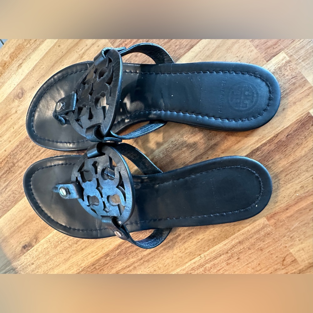Tory Burch Miller Leather Sandals | Size 9 - Picture 2 of 8